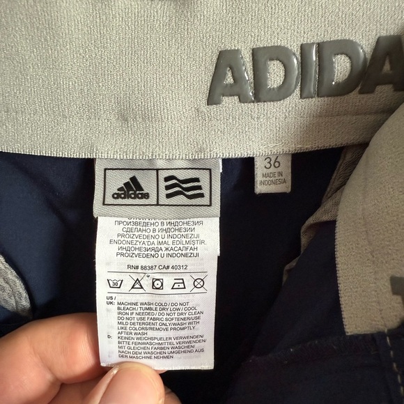 Men’s 36 Navy Adidas Lightweight/Active Wear Golf Shorts - Picture 4 of 7